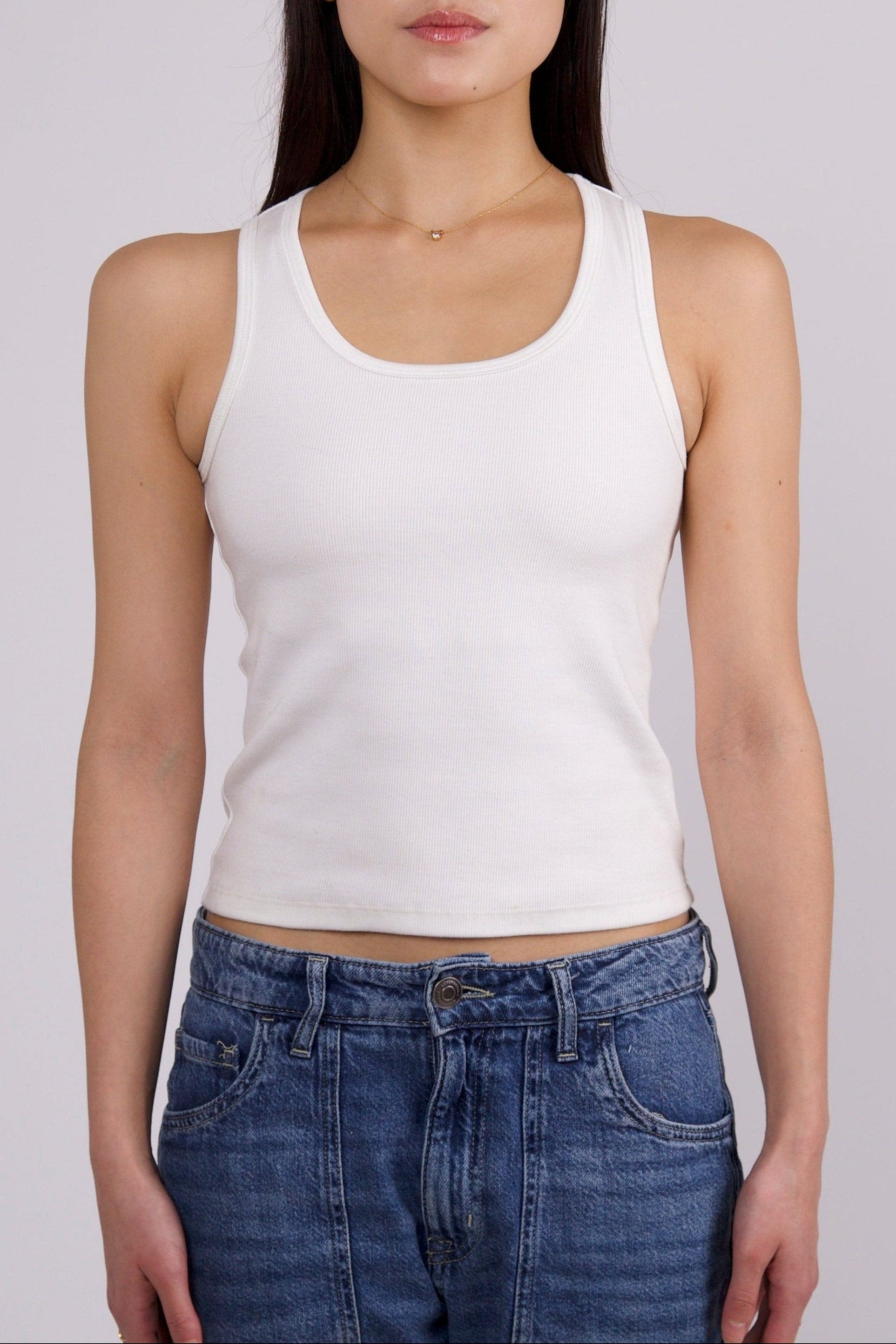 White ribbed cotton tank top with built-in bra – front view