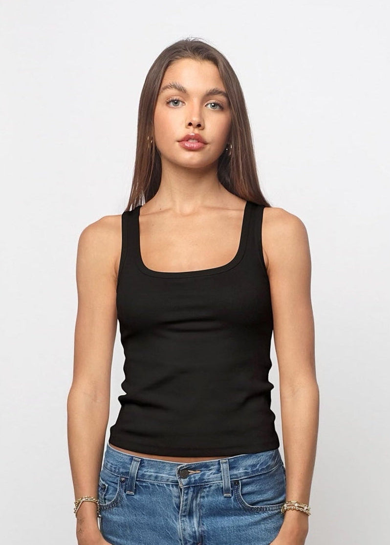 NEW The Low Scoop Black