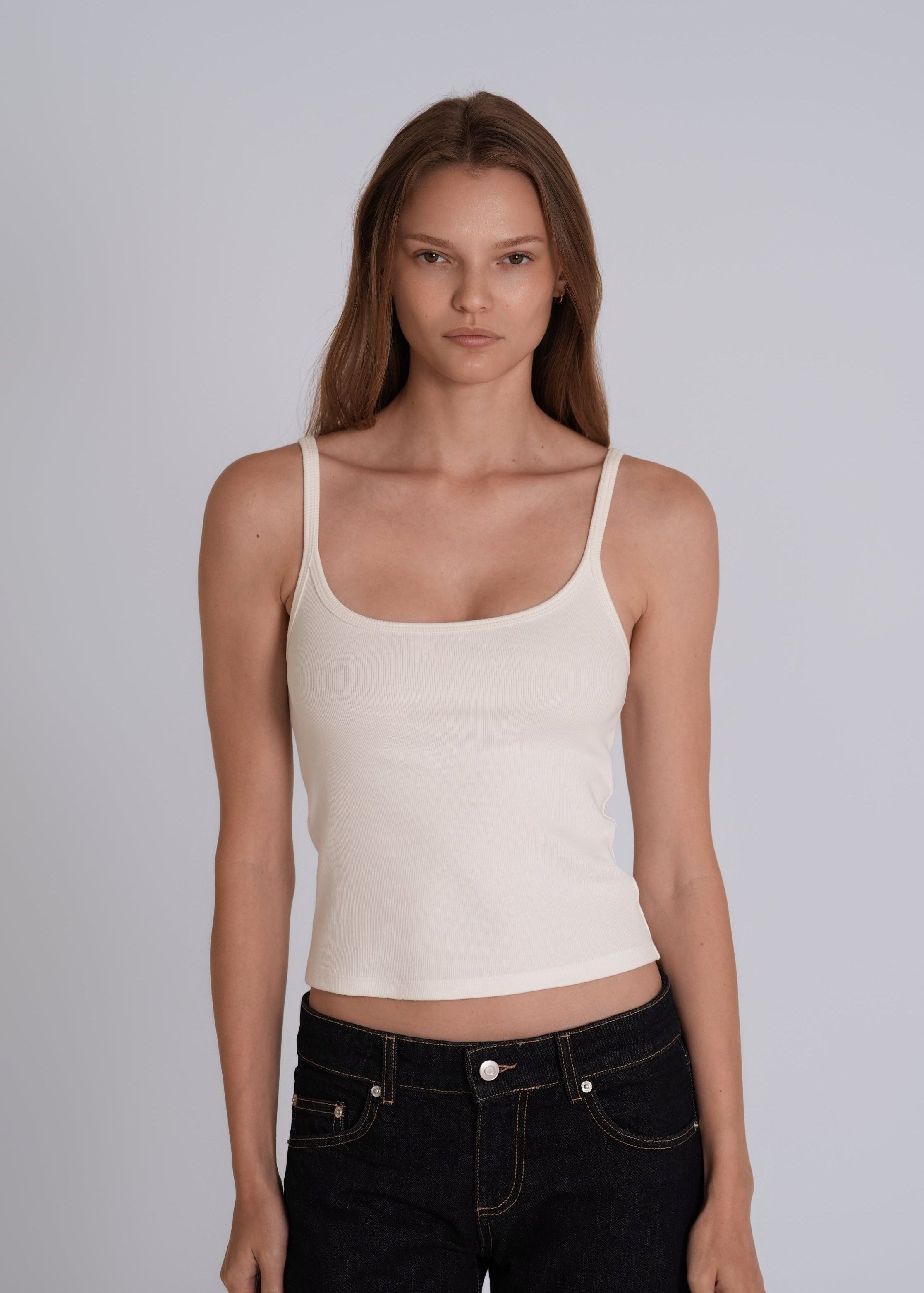 The Thin Strap Essential White